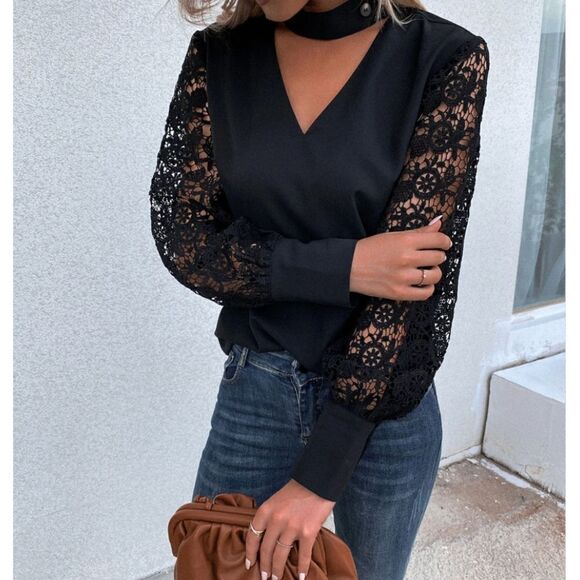 Women’s Black Contrast Lace Sleeve Keyhole Neck Blouse Halter Top Size Small - Picture 1 of 5